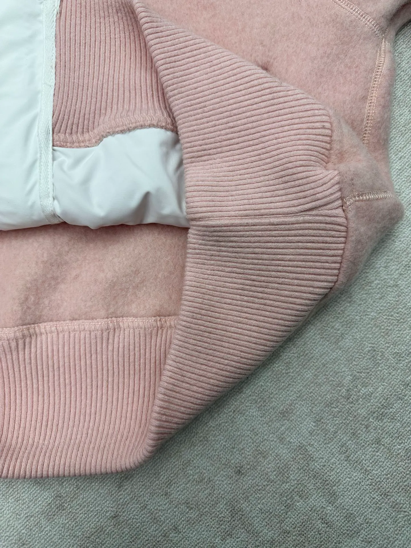 P710 CANDA GOOSE 25ss new hilliwack series wool fleece weatherproof front warm bomber jacket multi-color code number: S.M.L.